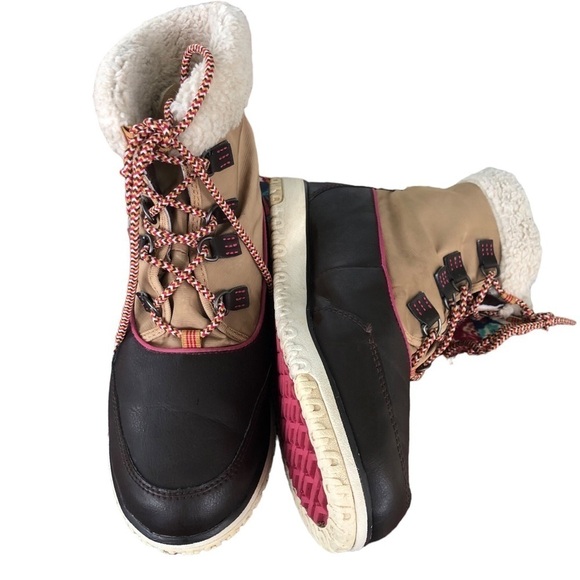 L.L. Bean  Women's Ultralight Pac Boots Mid~Calf Size 8M # PO504631 Winter Cozy - Picture 1 of 7